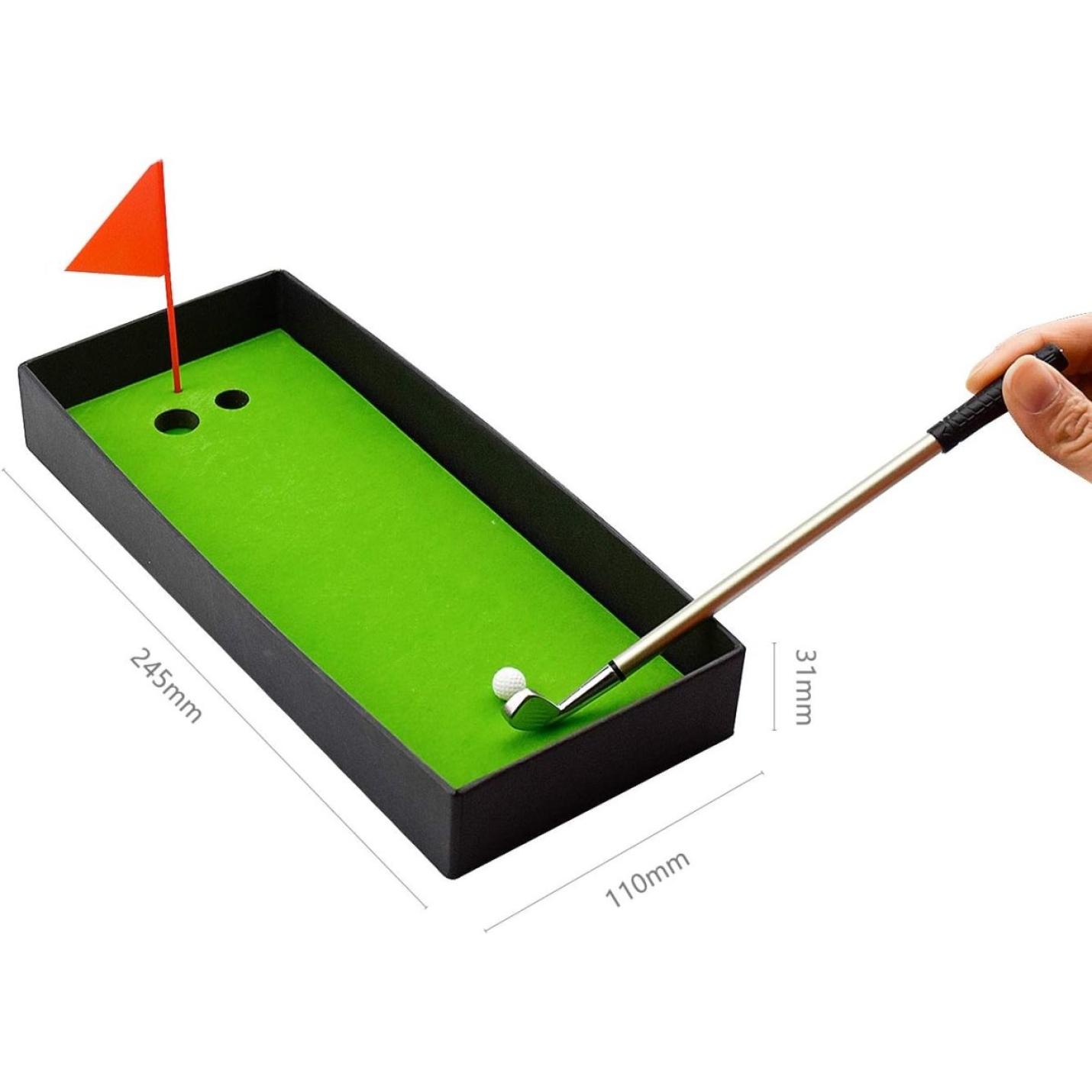 Elegantie en plezier met de minigolfpenset desktopdecoratie kantoorspeelgoed met afmetingen.