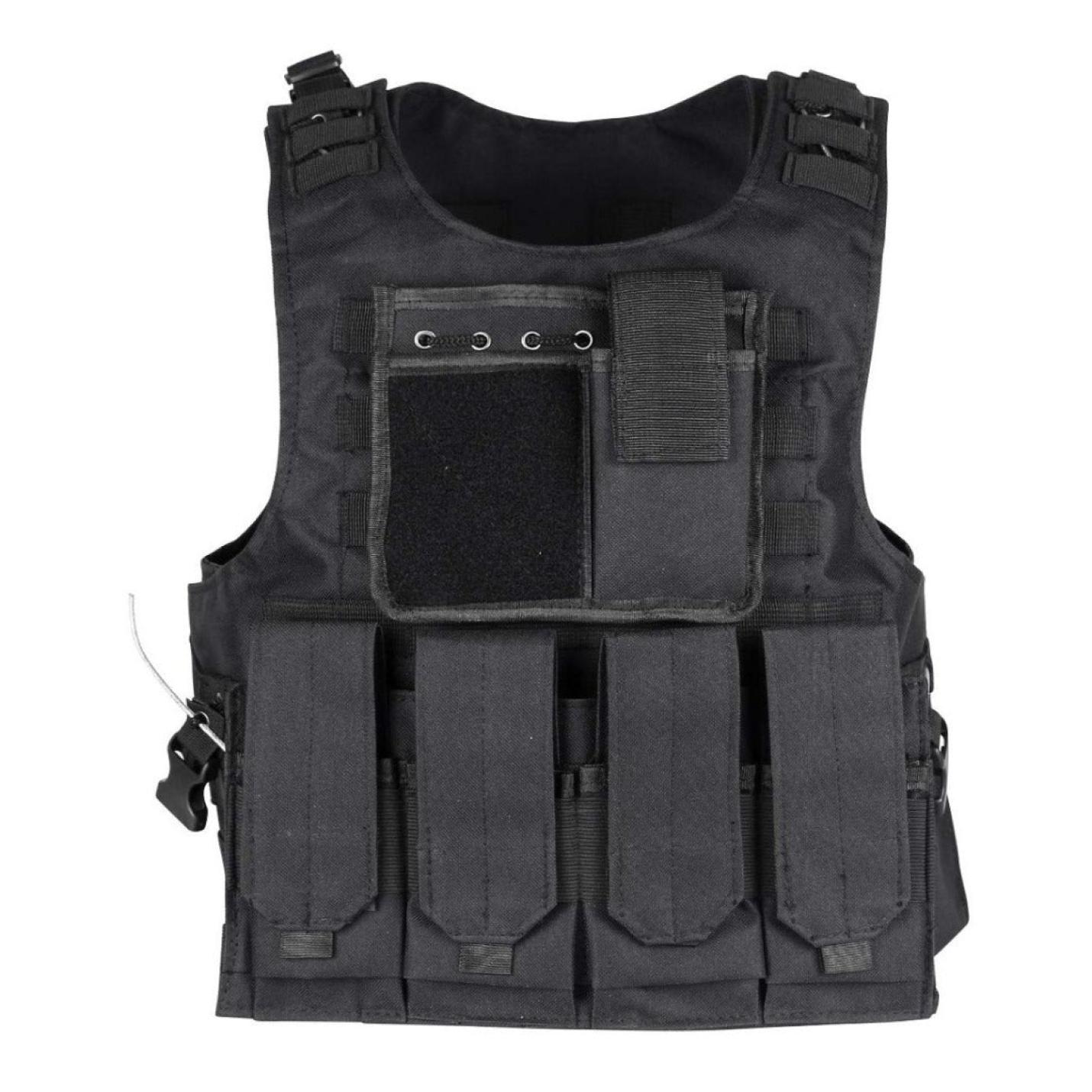 Ontketen je ware potentieel met het Blackhawk tactische vest voor paintball met magazijntassen op een witte achtergrond.