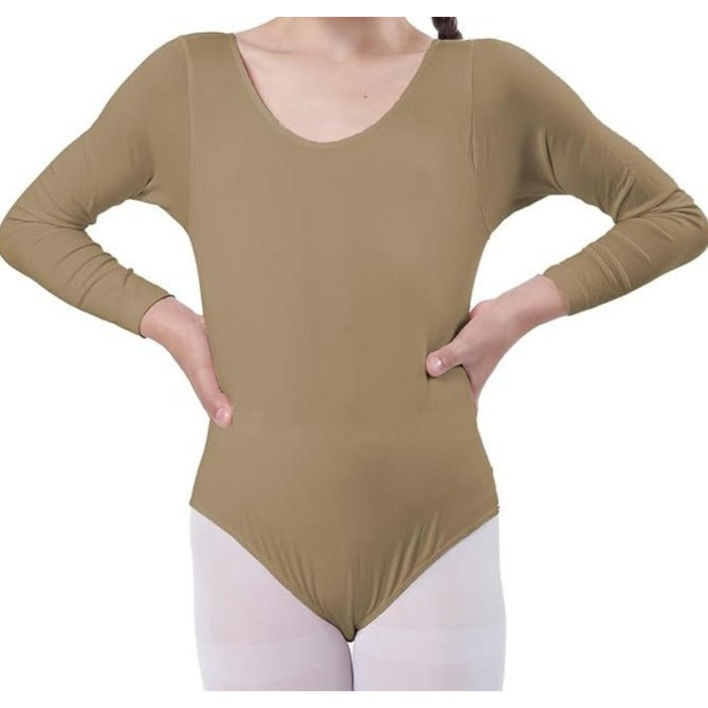 Vrouw draagt een olijfgroen Balletshirt voor meisjes met lange mouwen en witte legging voor danslessen.