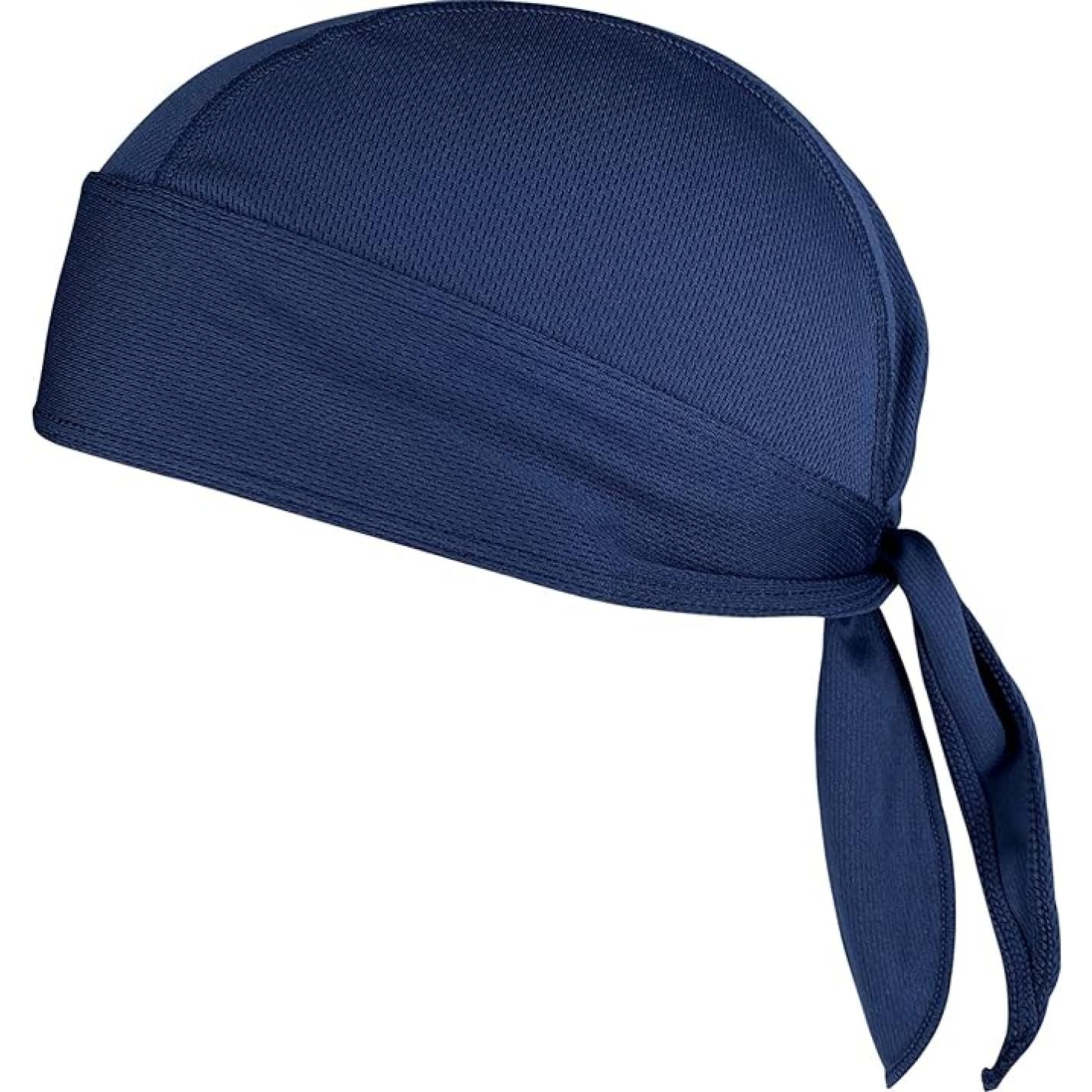 Een donkerblauwe De ultieme bandanapet voor elke sportieveling met een tie-back design, gemaakt van ademend materiaal, geïsoleerd op een witte achtergrond.