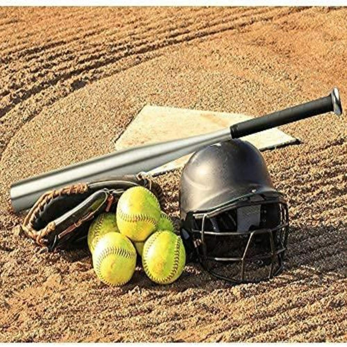 Een honkbalhelm, knuppel met antislipwikkeling, handschoen en vier softballen op een onverhard veld, wat voorbereiding op een wedstrijd of training suggereert.
Productnaam: Sla harder en nauwkeuriger met onze hoogwaardige honkbalknuppel.