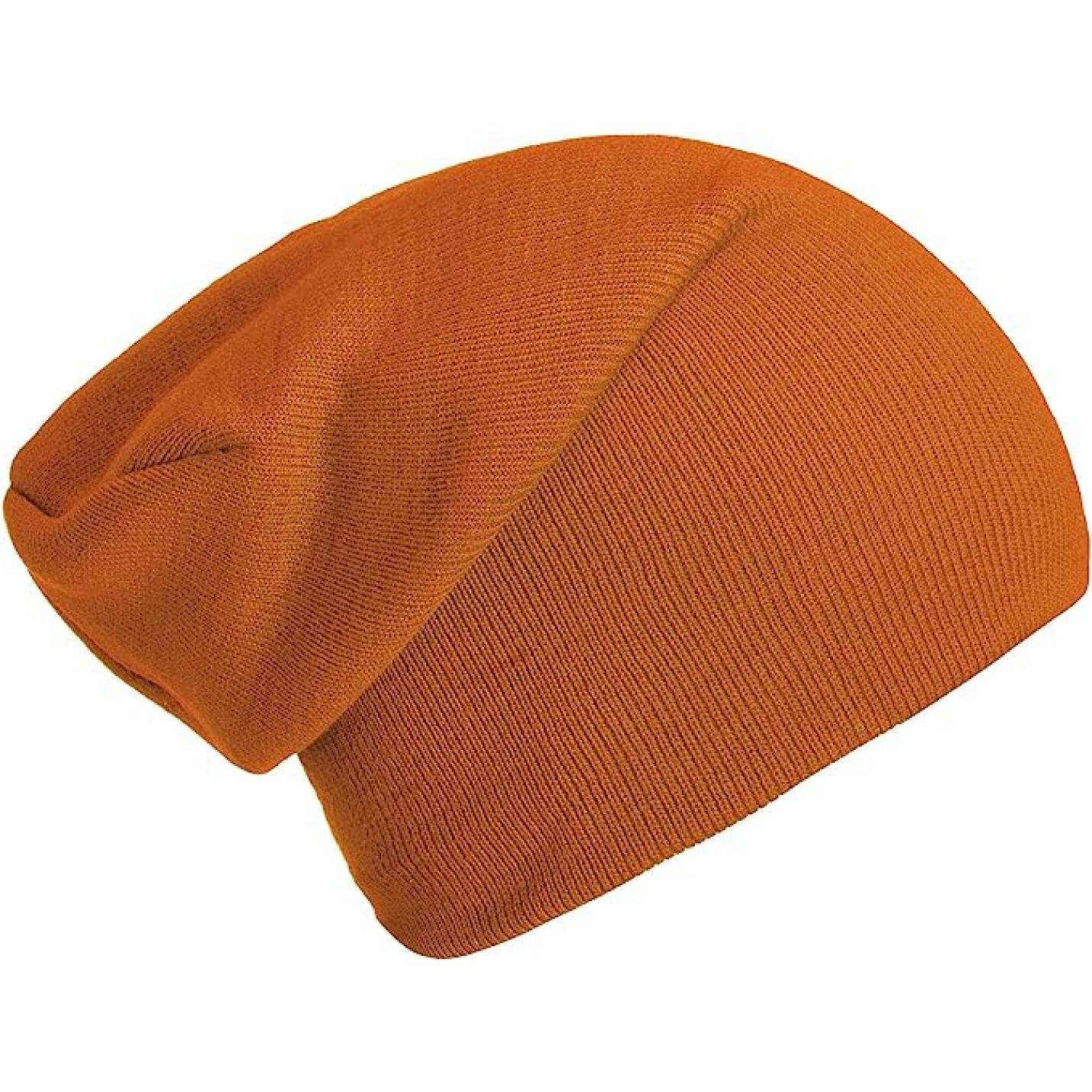 Oranje gebreide slappe muts op een witte achtergrond.
Productnaam: Oranje gebreide slouch beanie: de perfecte wintermuts voor dames en heren